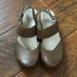 Dansko Leather Slingback Clog‎ Sandals – Brown, Size 36 (US Women’s 5.5–6)